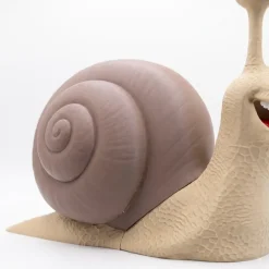 Kæmpe Havesnegl – 3D-printet Havefigur (35 cm) – Valgfri farve på skallen