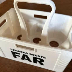 Ølkasse med teksten “Verdens bedste far” – til 6 dåser (330 ml)