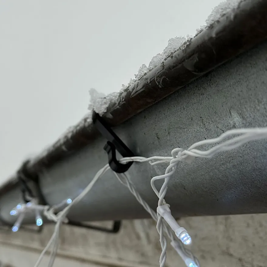 Tagrendekroge / Clips til Julelys (10 stk.) – Frostsikker Kvalitet – Holdere til Lyskæder
